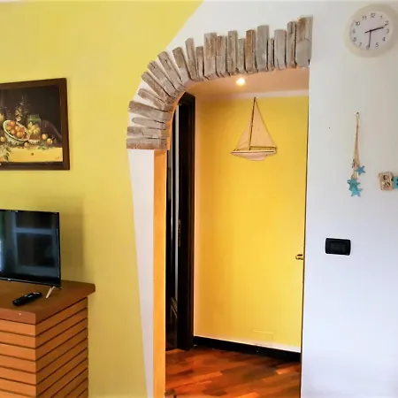 Casa Cristina 2c - Private Free Parking, Wi-fi Apartment Casarza Ligure