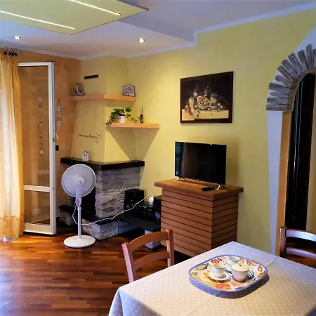 Casa Cristina 2c - Private Free Parking, Wi-fi * 卡萨察利古勒