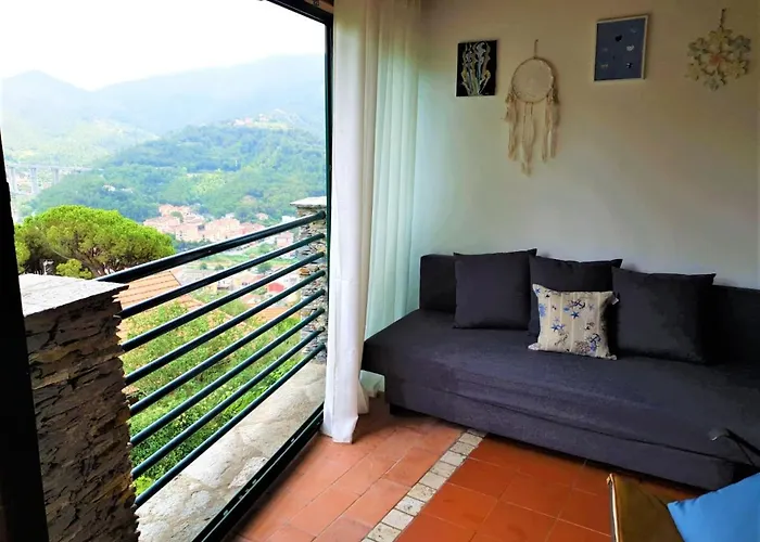 Casa Cristina 2c - Private Free Parking, Wi-fi * カザルツァ・リーグレ